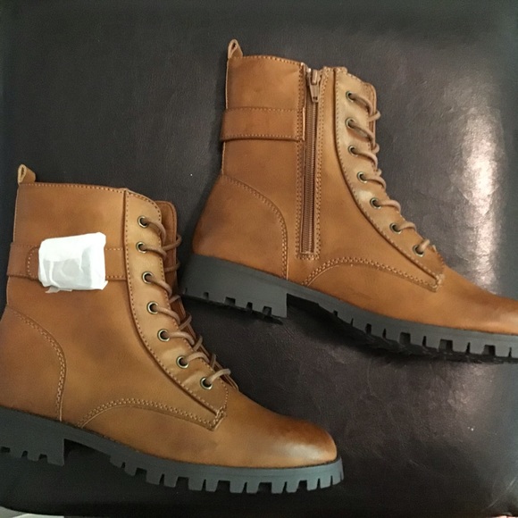 SO Shoes - Boots 6.5 Brown NWB